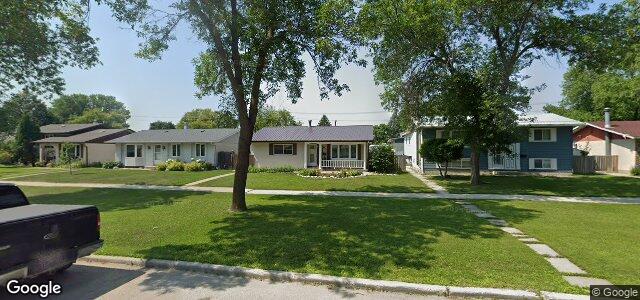 Larawan ng 395 Redonda Street sa Winnipeg, Manitoba
