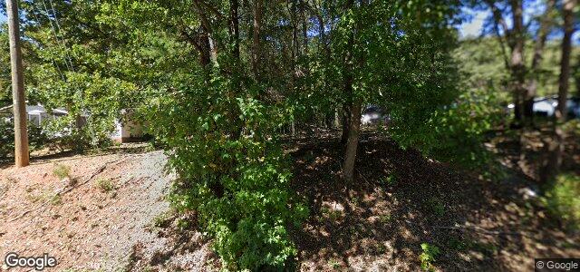 Larawan ng 4 Parade Drive sa Winnipeg, Manitoba