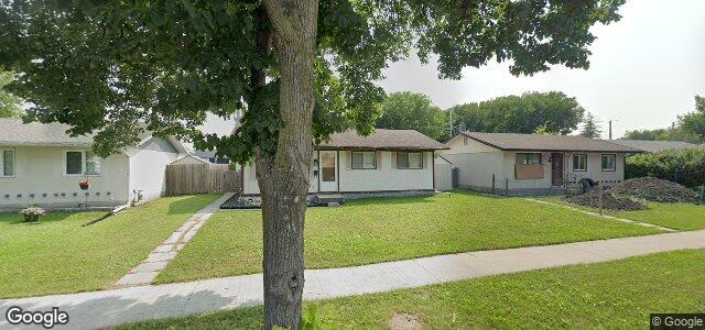 Larawan ng 402 Mcmeans Avenue E sa Winnipeg, Manitoba