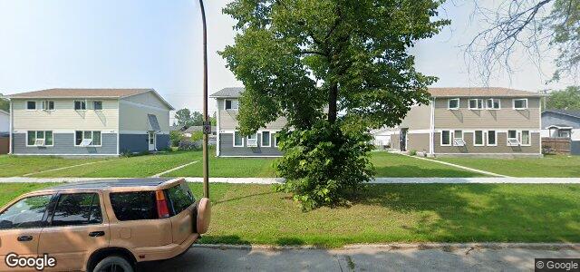 Photo of 409 Mcmeans Avenue E in Winnipeg, Manitoba