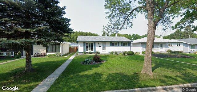 Larawan ng 41 St Claire Boulevard sa Winnipeg, Manitoba