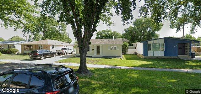 Larawan ng 412 Widlake Street sa Winnipeg, Manitoba