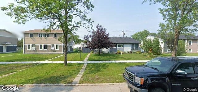 Larawan ng 415 Mcmeans Avenue E sa Winnipeg, Manitoba