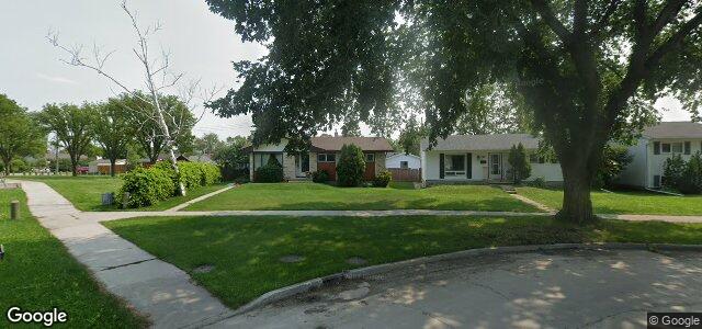 Larawan ng 428 Harold Avenue E sa Winnipeg, Manitoba