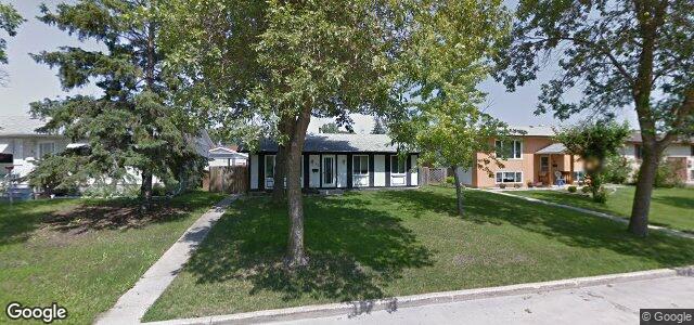 Larawan ng 43 Bramwell Avenue sa Winnipeg, Manitoba
