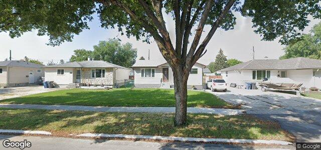 Larawan ng 435 Widlake Street sa Winnipeg, Manitoba