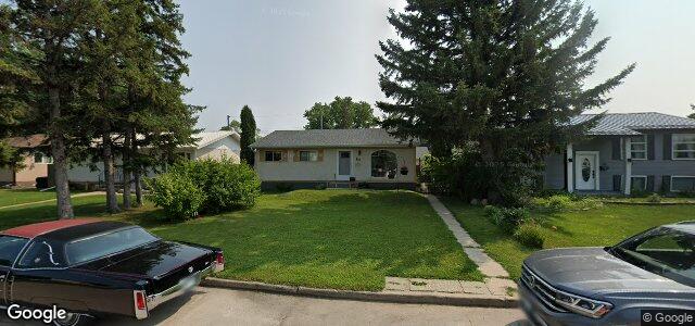 Larawan ng 44 Parade Drive sa Winnipeg, Manitoba