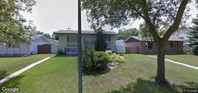 Larawan ng 46 Bramwell Avenue sa Winnipeg, Manitoba