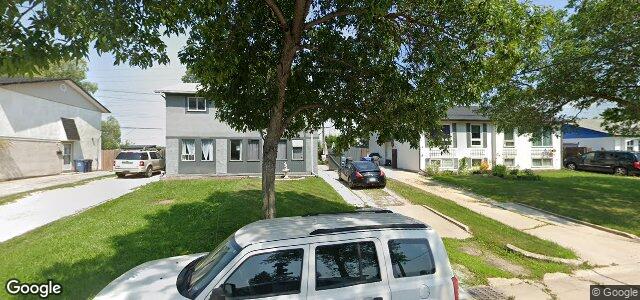 Larawan ng 50 Paulley Drive sa Winnipeg, Manitoba