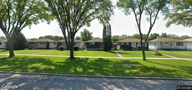 Larawan ng 526 Kildare Avenue E sa Winnipeg, Manitoba