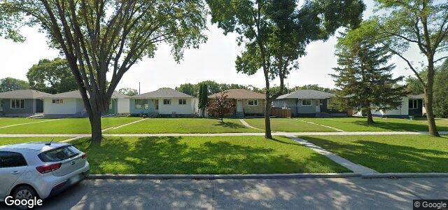 Larawan ng 540 Kildare Avenue E sa Winnipeg, Manitoba