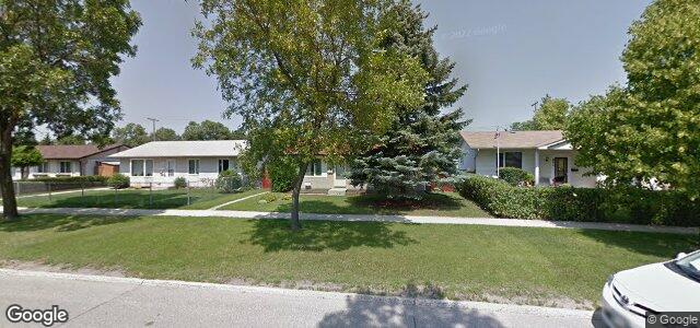 Photo of 597 Mcmeans Avenue E in Winnipeg, Manitoba