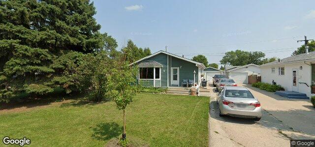 Larawan ng 6 Minikada Bay sa Winnipeg, Manitoba