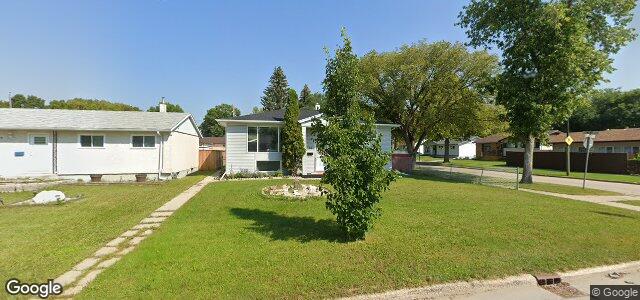 Larawan ng 61 St Claire Boulevard sa Winnipeg, Manitoba