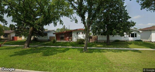 Larawan ng 637 Kildare Avenue E sa Winnipeg, Manitoba