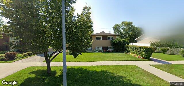 Larawan ng 64 St Claire Boulevard sa Winnipeg, Manitoba
