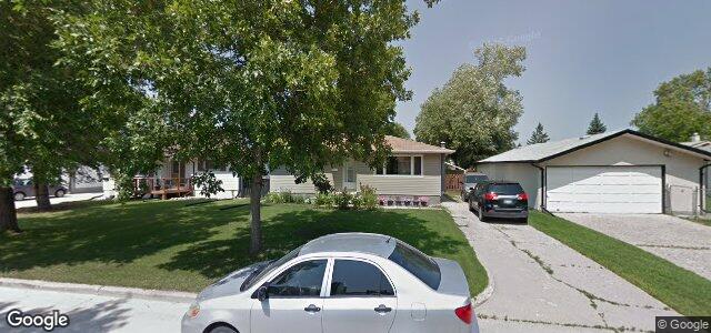 Photo of 643 Melrose Avenue E in Winnipeg, Manitoba