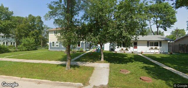 Larawan ng 67 Allenby Crescent sa Winnipeg, Manitoba