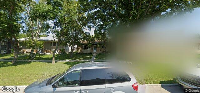 Larawan ng 679 Kildare Avenue E sa Winnipeg, Manitoba