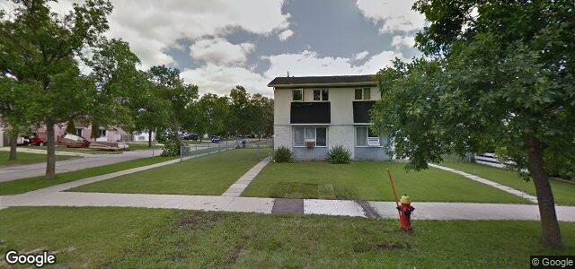 69 Bayview Place（加拿大曼尼托巴省溫尼伯市）房屋照片