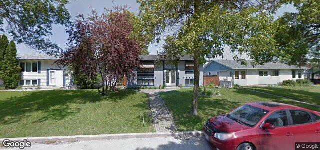 Larawan ng 7 Bramwell Avenue sa Winnipeg, Manitoba