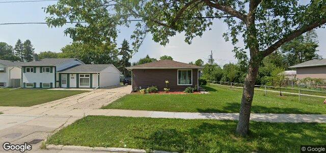 Larawan ng 756 Wayoata Street sa Winnipeg, Manitoba