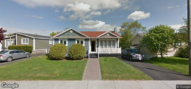 Larawan ng 8 Regina Place sa Winnipeg, Manitoba