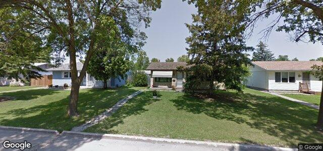 Larawan ng 83 Allenby Crescent sa Winnipeg, Manitoba
