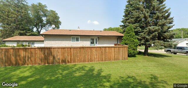 Larawan ng 86 Laurentia Bay sa Winnipeg, Manitoba