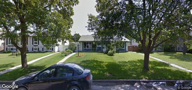 Larawan ng 879 Wayoata Street sa Winnipeg, Manitoba