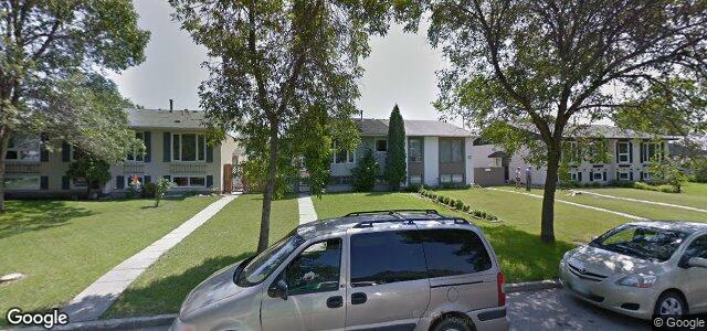 Larawan ng 887 Wayoata Street sa Winnipeg, Manitoba