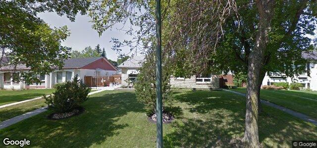 Larawan ng 888 Wayoata Street sa Winnipeg, Manitoba