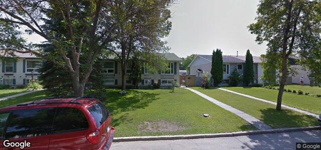 Larawan ng 889 Wayoata Street sa Winnipeg, Manitoba