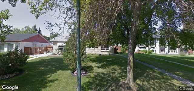 Larawan ng 890 Wayoata Street sa Winnipeg, Manitoba