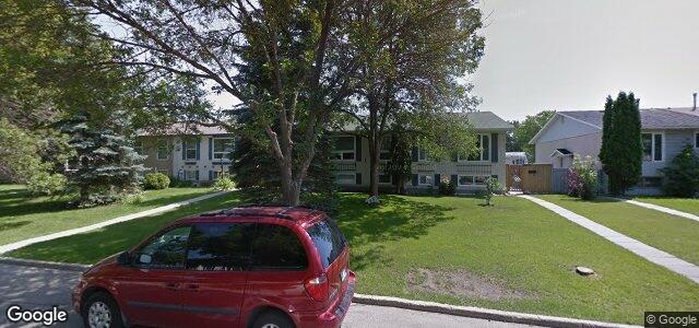 Larawan ng 891 Wayoata Street sa Winnipeg, Manitoba