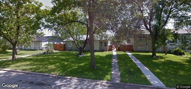 Larawan ng 897 Wayoata Street sa Winnipeg, Manitoba