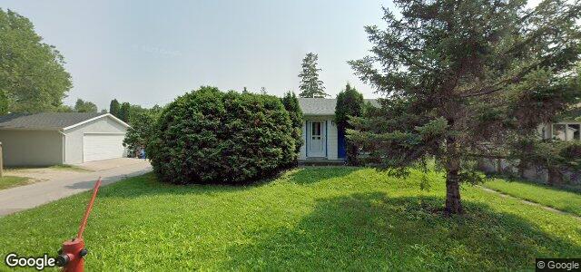 Larawan ng 9 Parade Drive sa Winnipeg, Manitoba