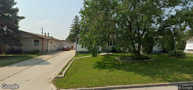 Larawan ng 90 Laurentia Bay sa Winnipeg, Manitoba