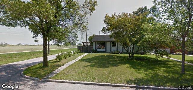 Larawan ng 903 Wayoata Street sa Winnipeg, Manitoba