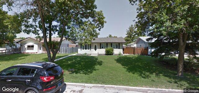 Larawan ng 95 Allenby Crescent sa Winnipeg, Manitoba