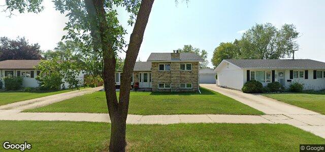 Larawan ng 98 St Martin Boulevard sa Winnipeg, Manitoba