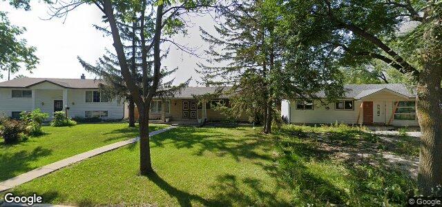 Larawan ng 98 Whitehall Boulevard sa Winnipeg, Manitoba