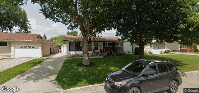 Larawan ng 101 Fraser'S Grove sa Winnipeg, Manitoba