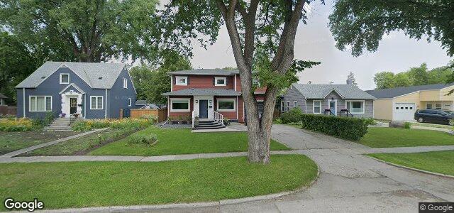 Larawan ng 103 Helmsdale Avenue sa Winnipeg, Manitoba