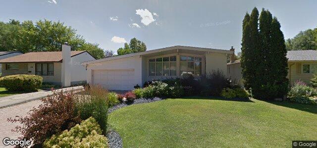 Larawan ng 104 Larchdale Crescent sa Winnipeg, Manitoba