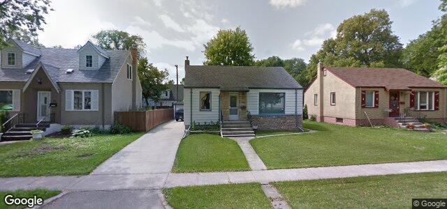 Larawan ng 108 Roberta Avenue sa Winnipeg, Manitoba