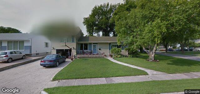 Larawan ng 110 Mossdale Avenue sa Winnipeg, Manitoba