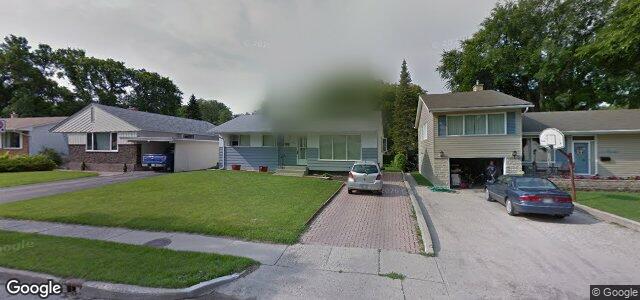 Larawan ng 112 Mossdale Avenue sa Winnipeg, Manitoba