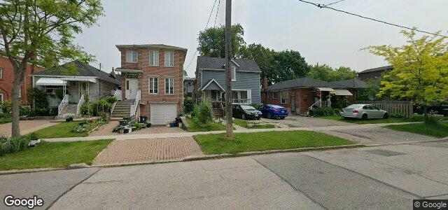 Larawan ng 115 Linden Avenue sa Winnipeg, Manitoba