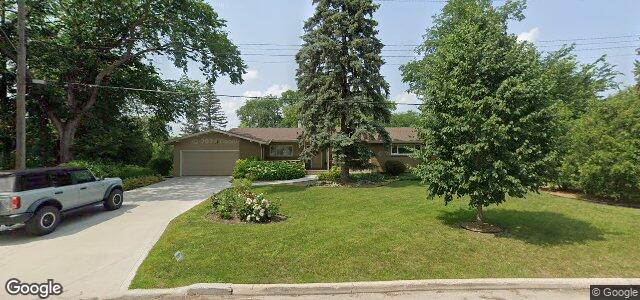 Larawan ng 1160 Kildonan Drive sa Winnipeg, Manitoba